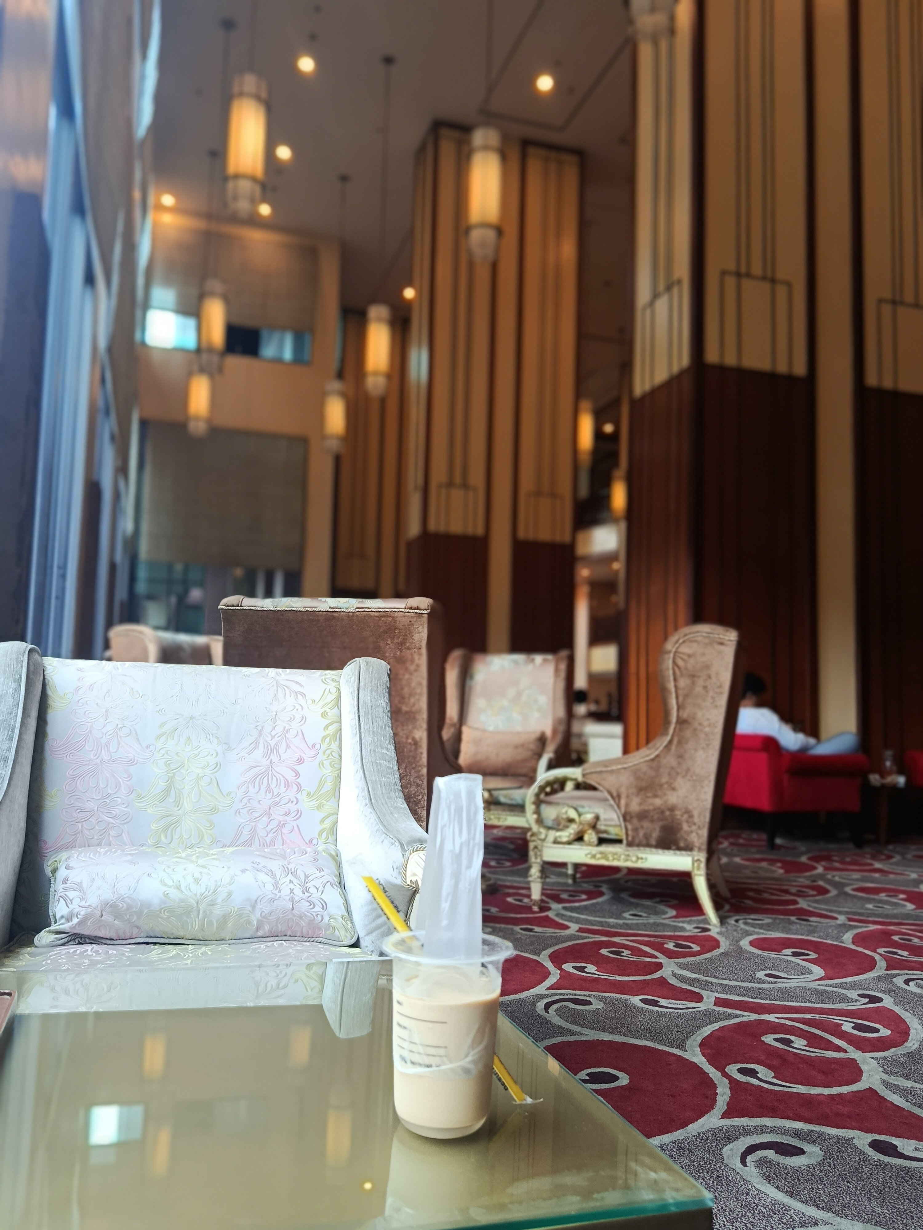 雷德托普酒店-官方