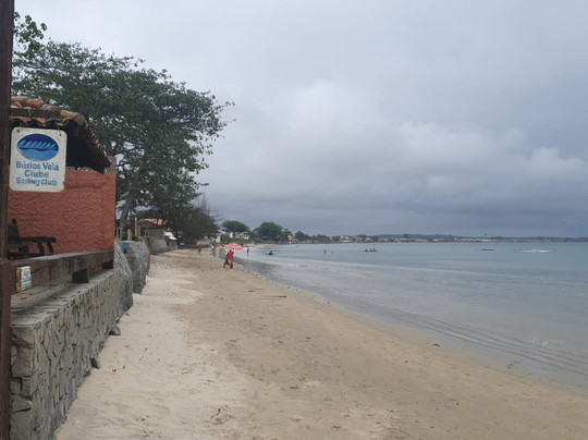 Praia do Manguinhos-布基亚斯必去景点