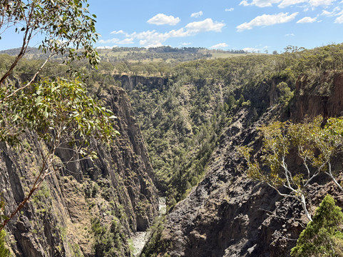 Apsley Falls-Walcha必去景点