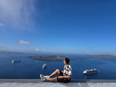 卡美尼岛-圣托里尼必去景点