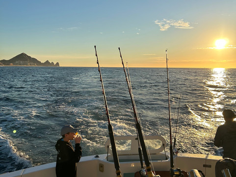 Lands End Charters-卡波圣卢卡斯必去景点