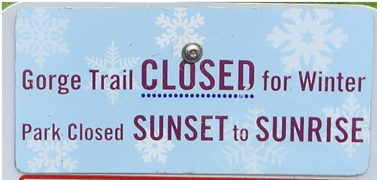 卡斯卡迪拉馆峡谷步道-伊萨卡必去景点