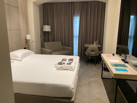 萨利纳酒店主图