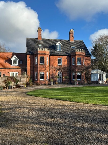 Blakeney House-官方