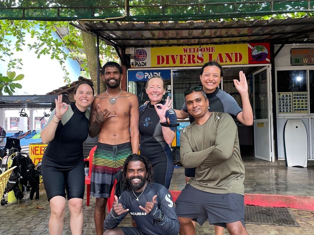 Divers Land Dive Club-乌纳瓦图纳必去景点