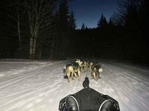 Jurachiens-Les Fourgs必去景点