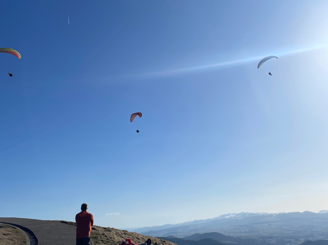 Absolu Parapente-Orcines必去景点