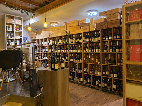 Wine Passage Bar&shop