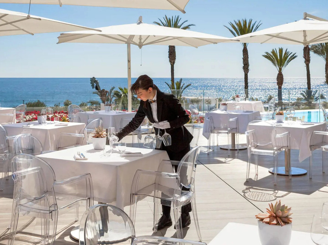 Aqualua Restaurant