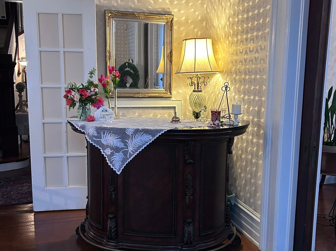 Hillcrest Manor Bed & Breakfast主图