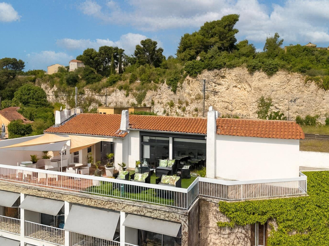 Cit'Hôtel 阿维尼翁绿洲酒店