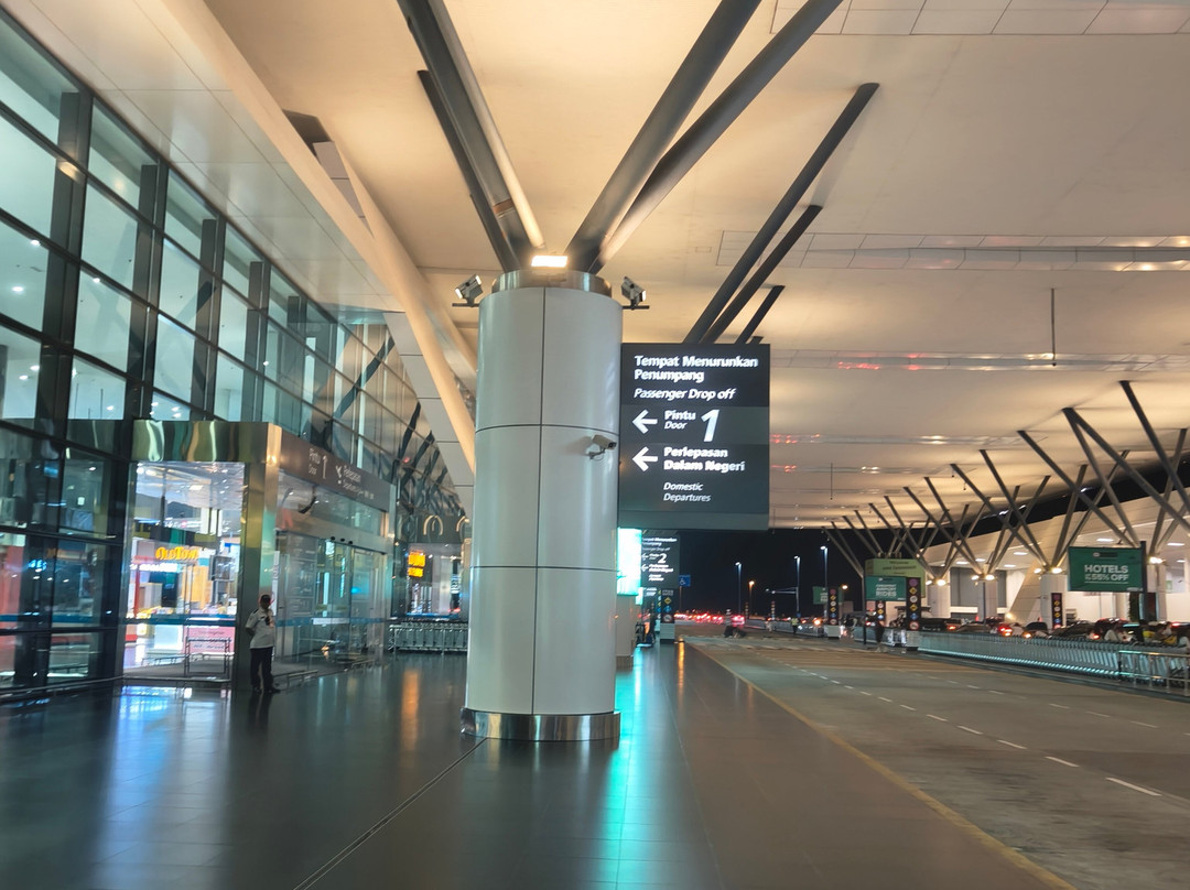 Khairul Transporter Services-吉隆坡必去景点