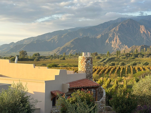 皮亚特列酒店度假村主图