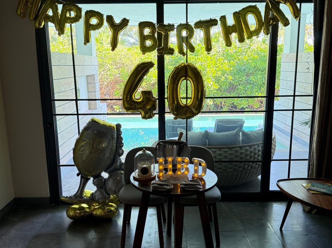 艾特利尔女人海滩酒店-全包-限成人主图