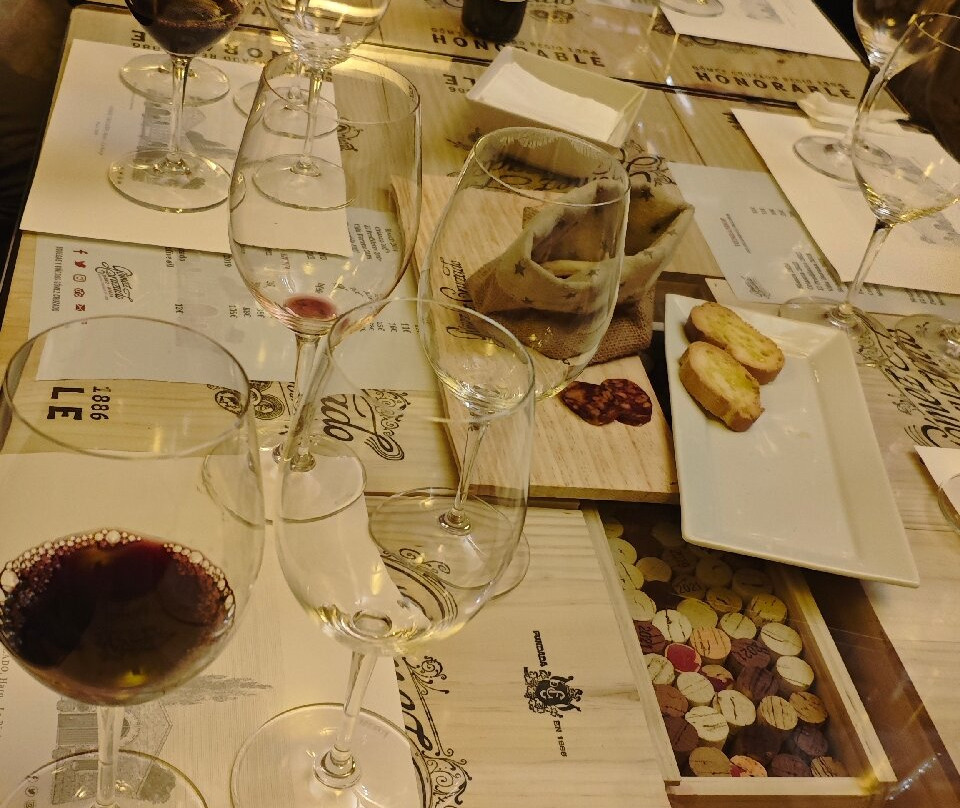 Bodegas y Vinedos Gomez Cruzado-哈罗必去景点