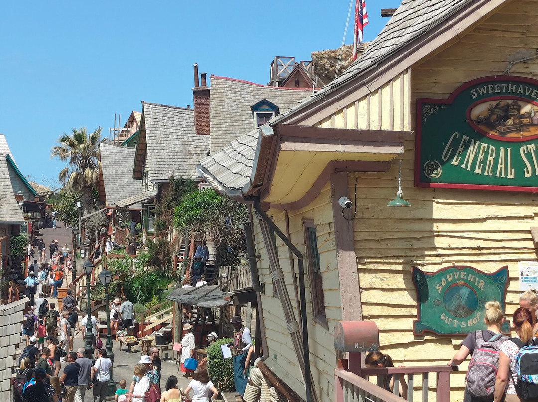 Popeye Village Viewpoint-梅雷赫必去景点