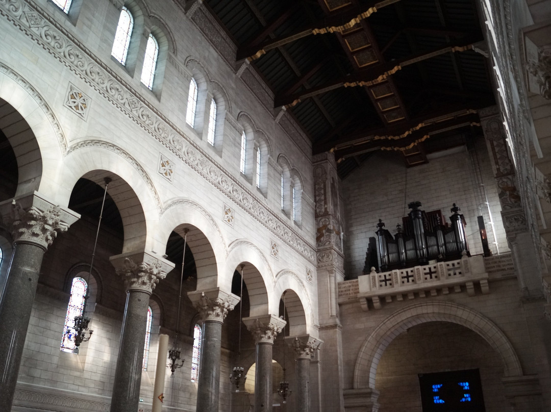 Basilique Saint Martin-图尔必去景点