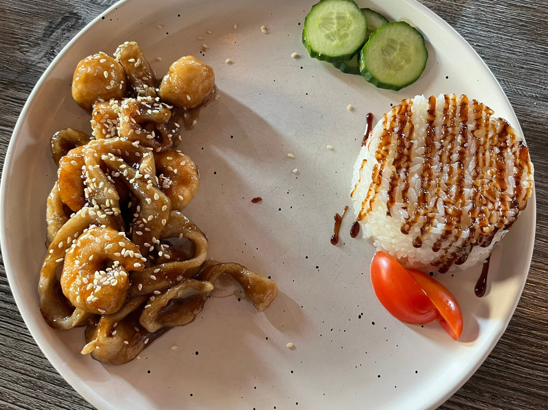Semeynoye kafe "Dym"