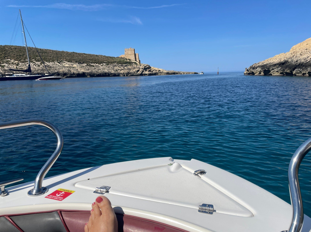 Xlendi Watersports-Xlendi必去景点