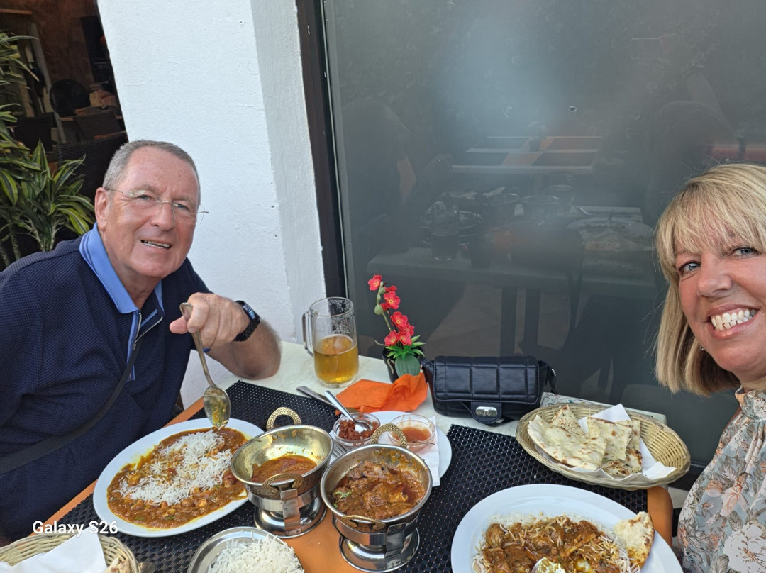 Royal Indian Tandoori Restaurant &amp; Bar