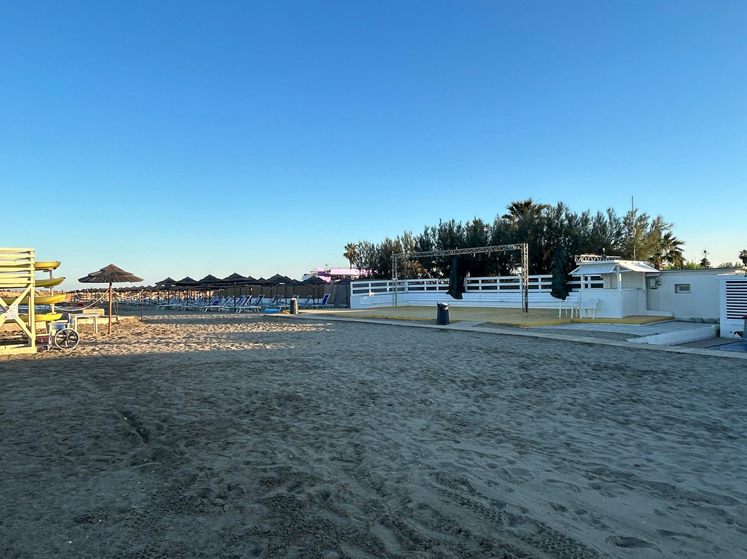 非洲海滩酒店主图