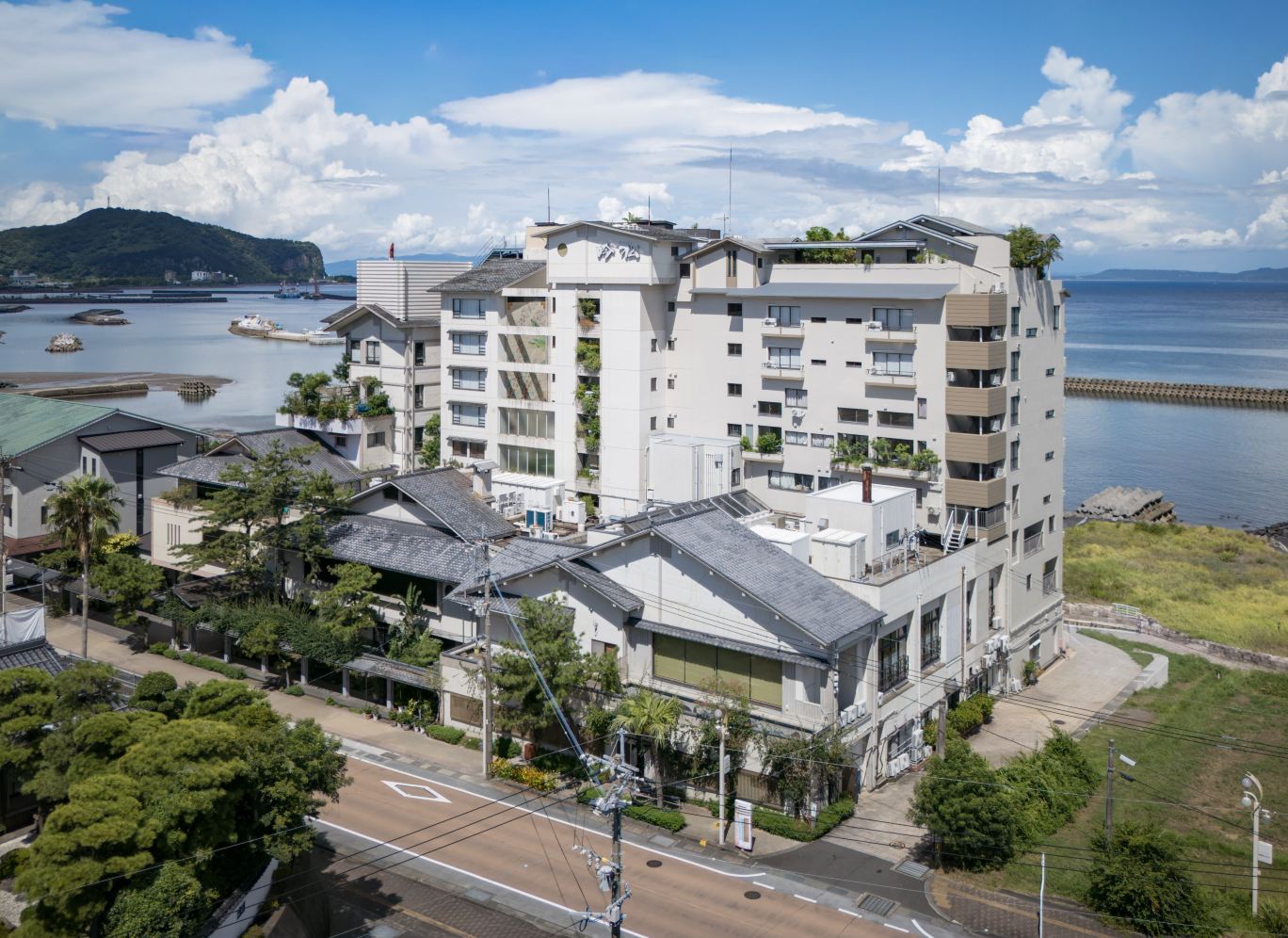 吟松酒店-度假村/酒店