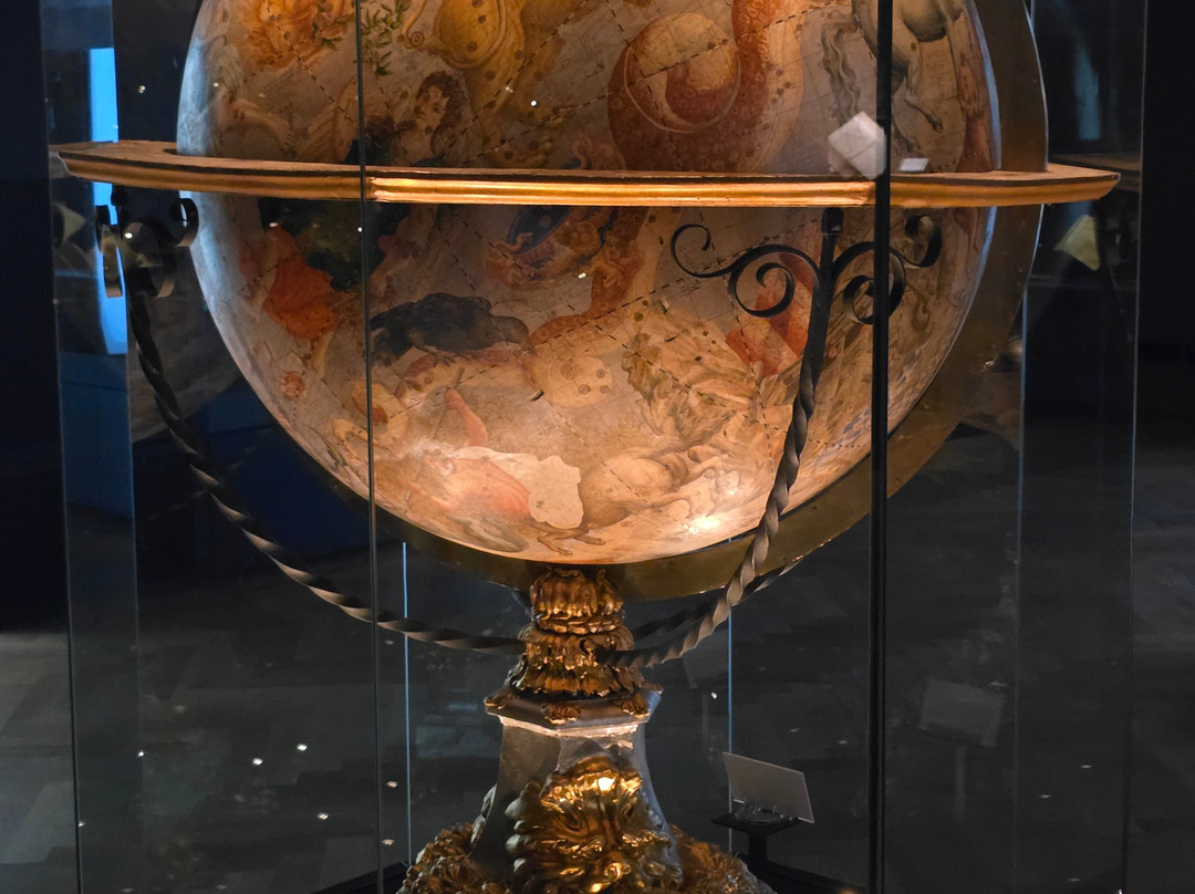 Municipal Library Treasury (Schatzkammer der Stadtbibliothek)-特里尔必去景点
