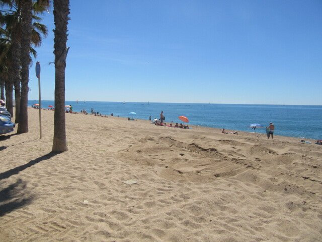 Pinada Beach-Pineda de Mar必去景点