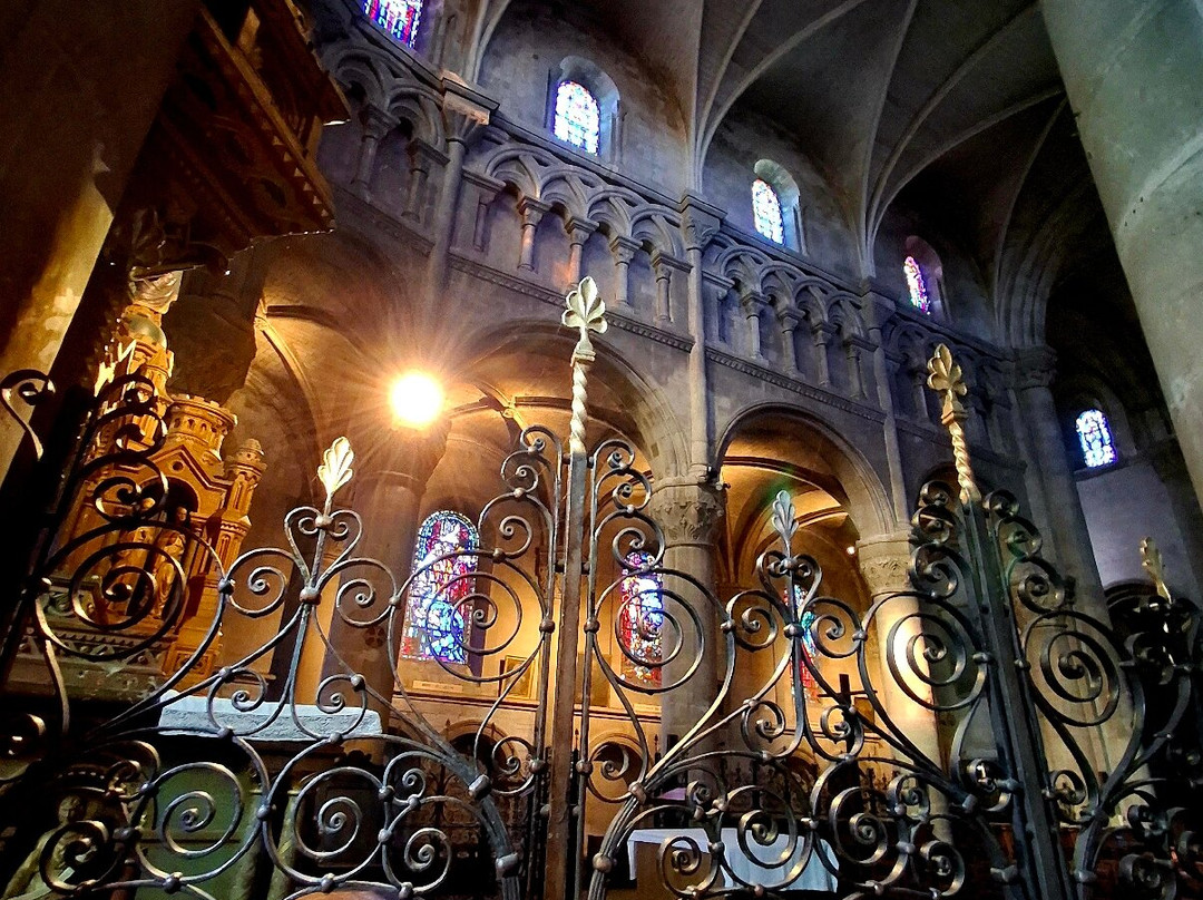 Eglise Notre-Dame de la Délivrande-La Glacerie必去景点