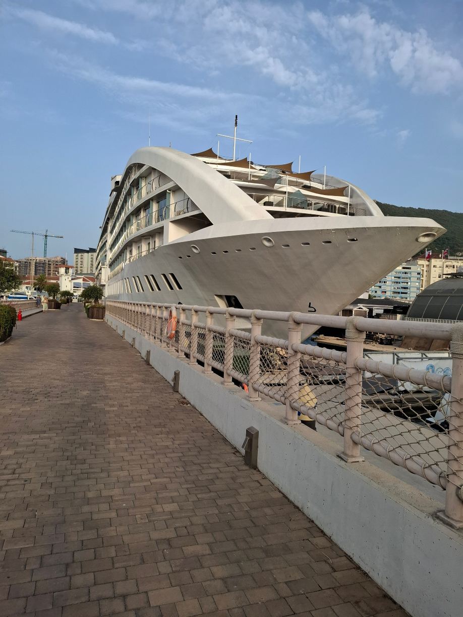 直布罗陀萨博恩酒店-旅行者