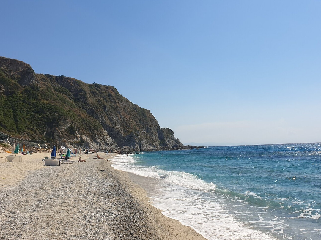 Spiaggia Di Riaci-Santa Domenica必去景点