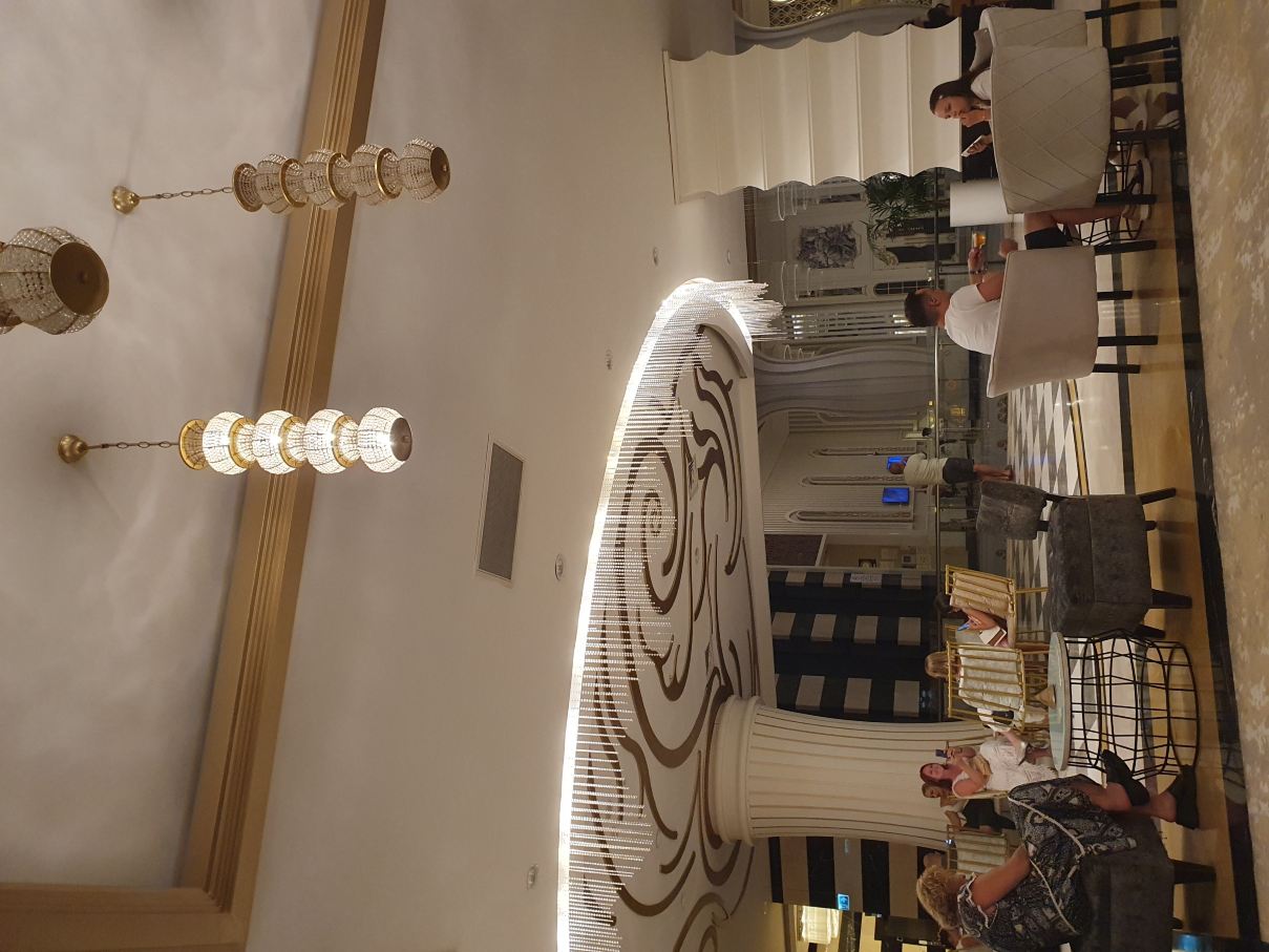 阿德拉雅精英拉拉酒店-旅行者