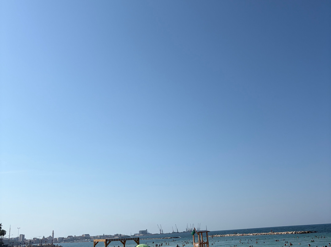 Spiaggia Pane E Pomodoro-巴里必去景点