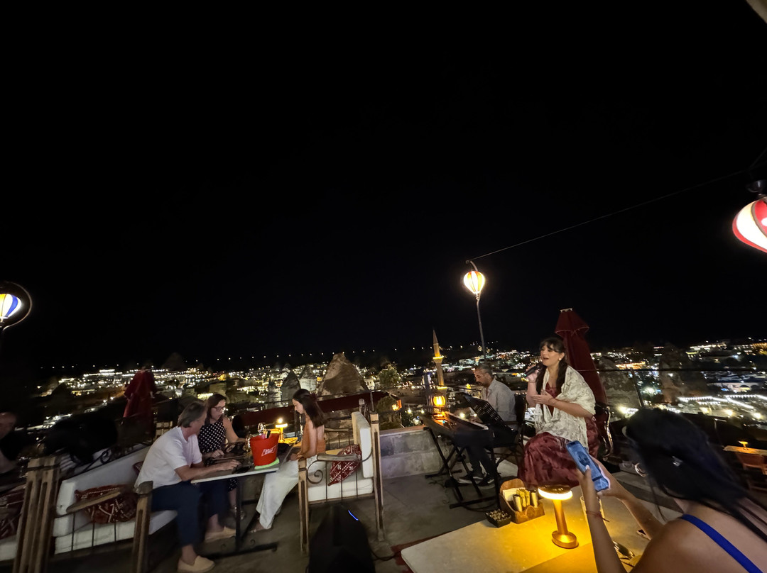 Meteor Rooftop Bar & Restaurant