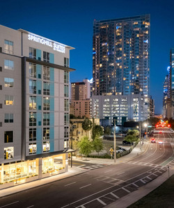万豪斯泊林山套房酒店 - 坦帕布兰登酒店图片