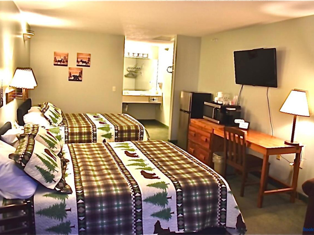 4 Season Fun at Legend Cottage Inn