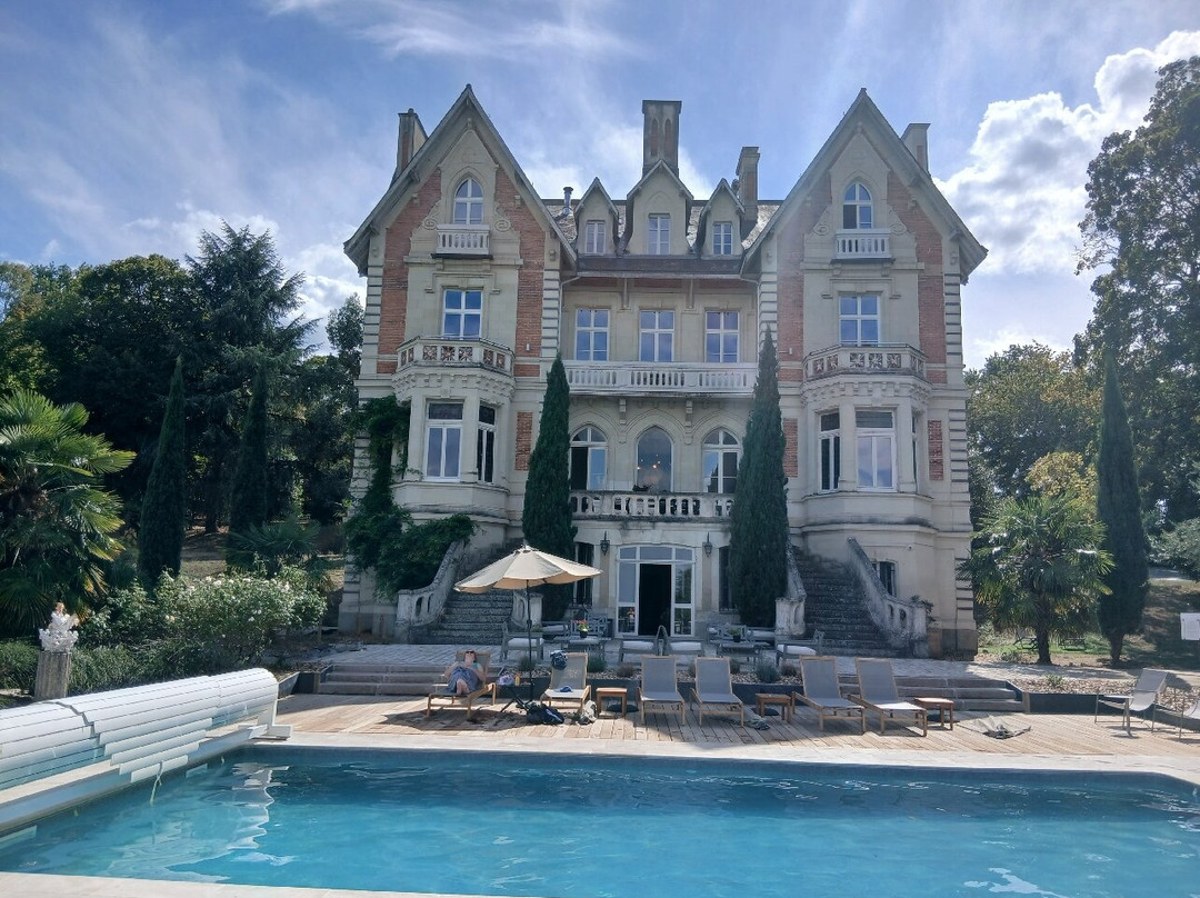 Le Château Des Forges主图