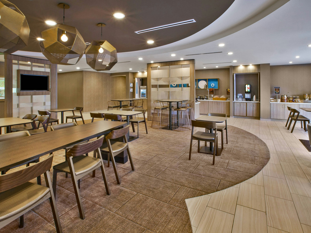 Adrian酒店住宿-SpringHill Suites by Marriott Pittsburgh Butler/Centre City