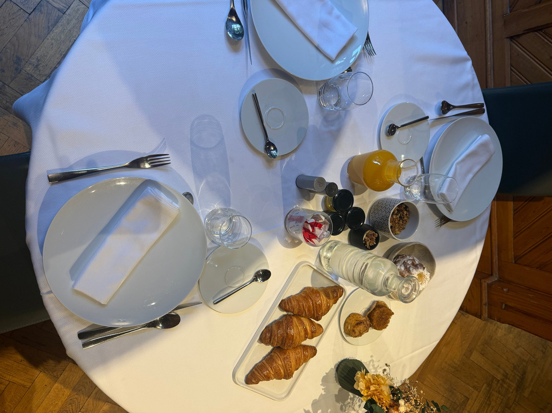 德特宅邸酒店主图