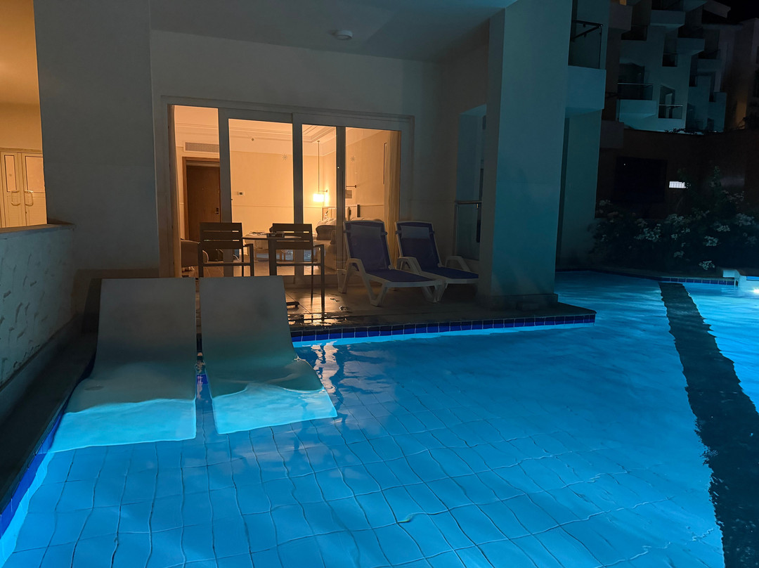 SRNTY Sahl Hasheesh