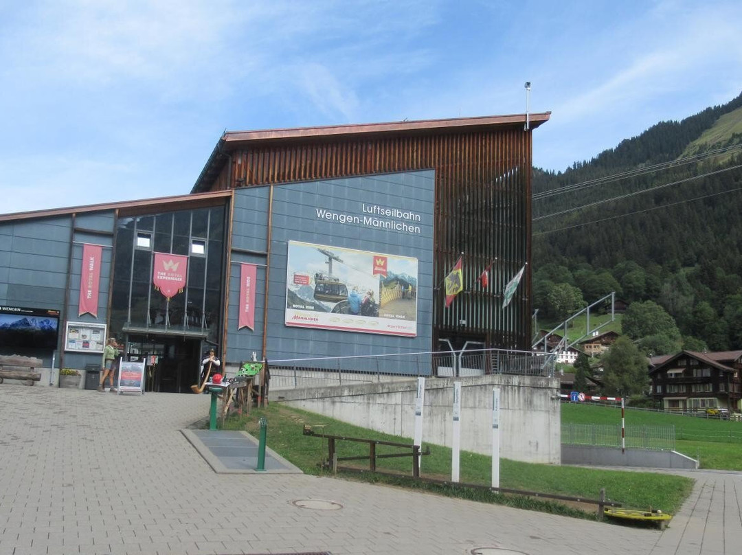 Luftseilbahn Wengen-Männlichen-翁根必去景点