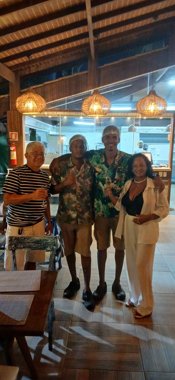 艾迪亚达普拉亚酒店-旅行者