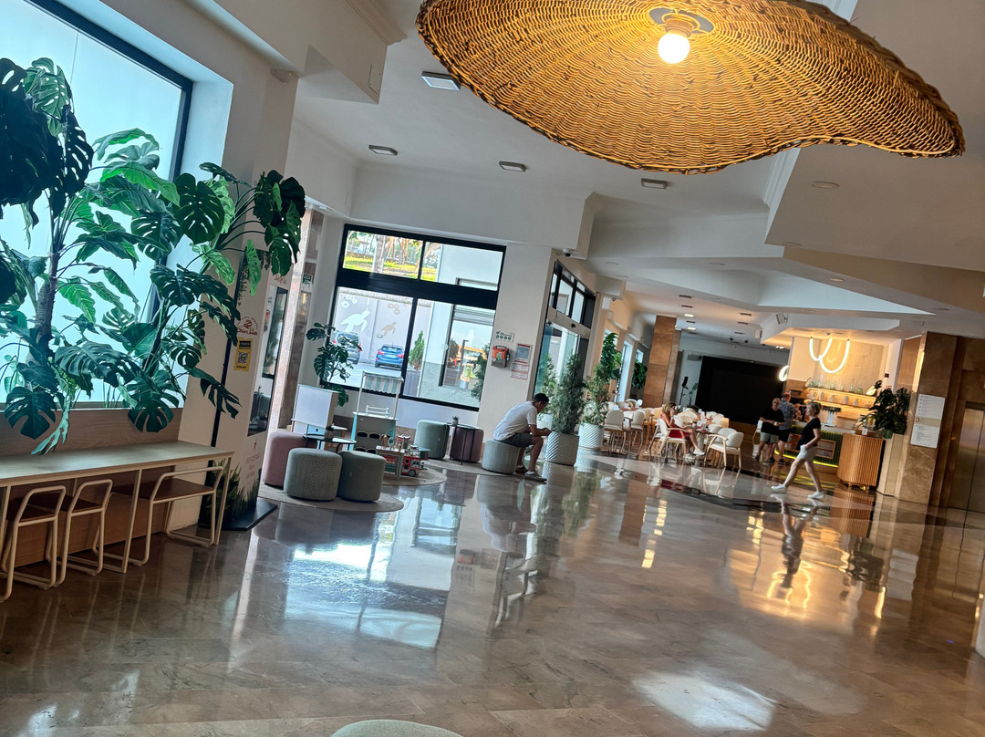 拉斯达利亚斯伊波罗之星海浪酒店 - 全包式主图