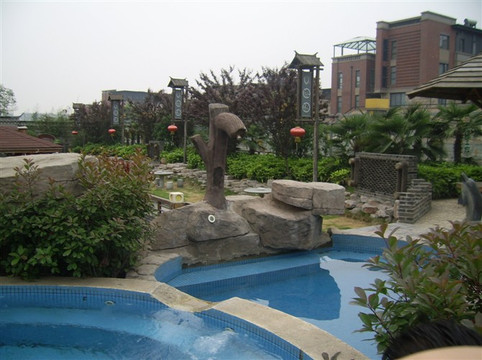 句容市旅游景点-汤山