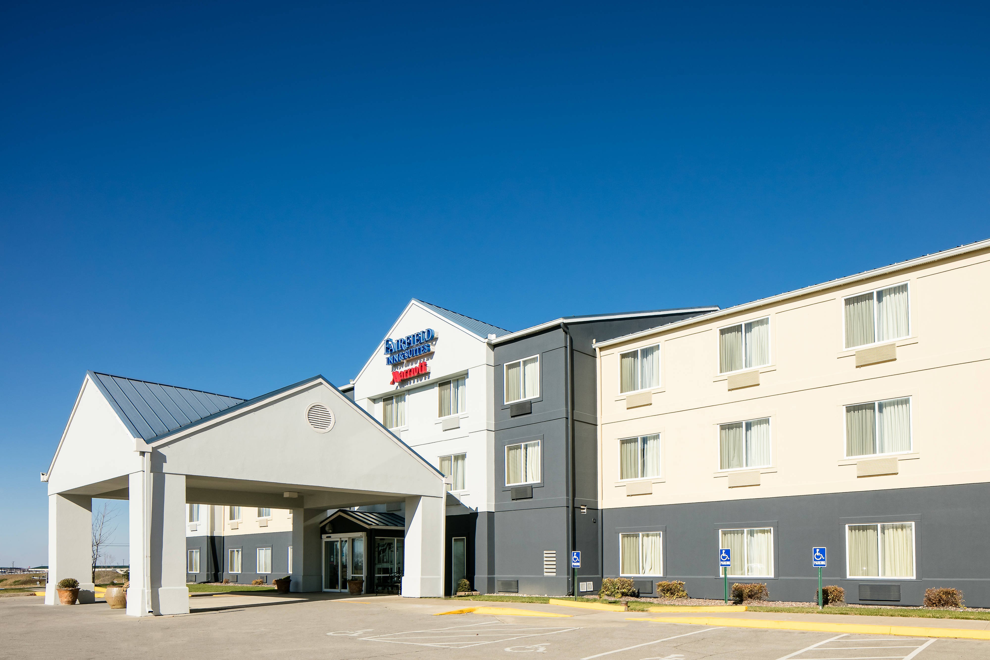 Fairfield by Marriott Inn & Suites Kansas City Airport-官方