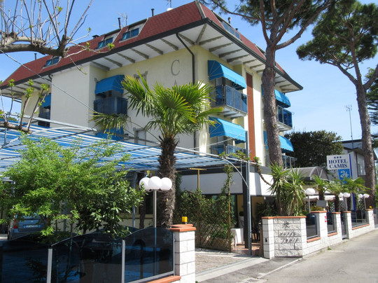 Hotel Camis