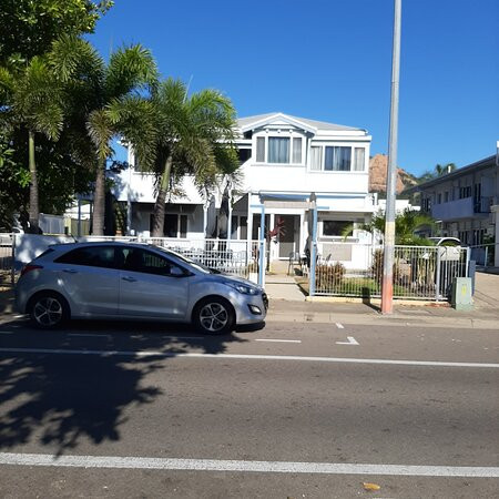 The Strand Motel主图