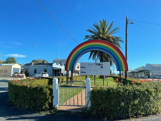 Rainbow Murals-Rainbow必去景点