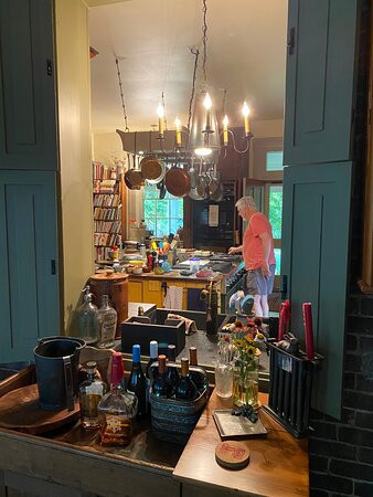 1840 Tucker House Bed and Breakfast主图