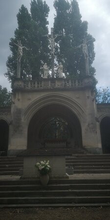 Eglise Notre Dame de Behuard景点图片